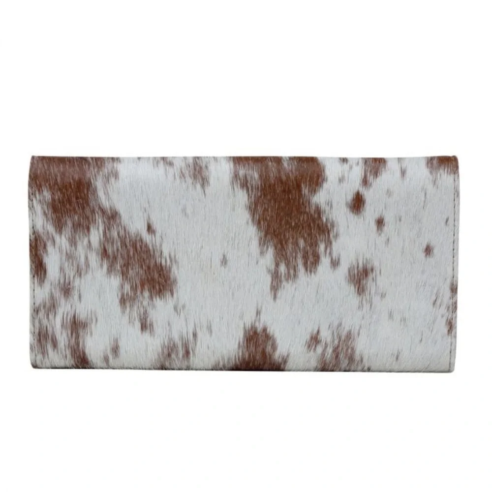 The Prickly Cactus 🌵 Tooled Leather Wallet - Picture 2 of 5